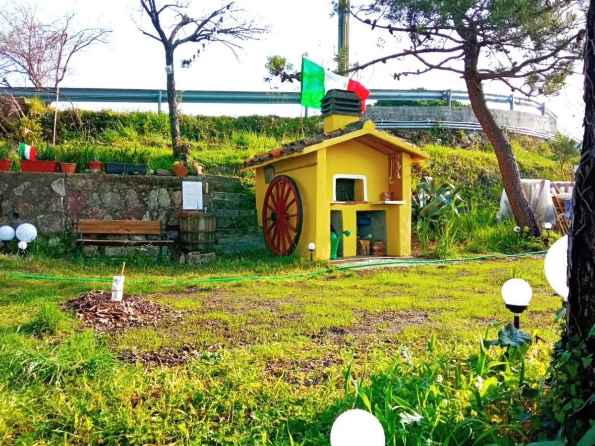 La Ginestra B&B Fosdinovo Dış mekan fotoğraf