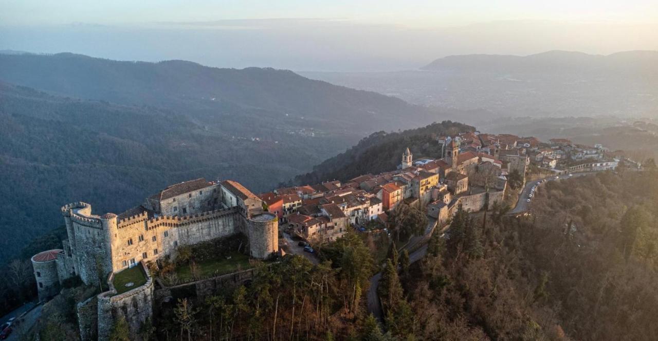La Ginestra B&B Fosdinovo Dış mekan fotoğraf